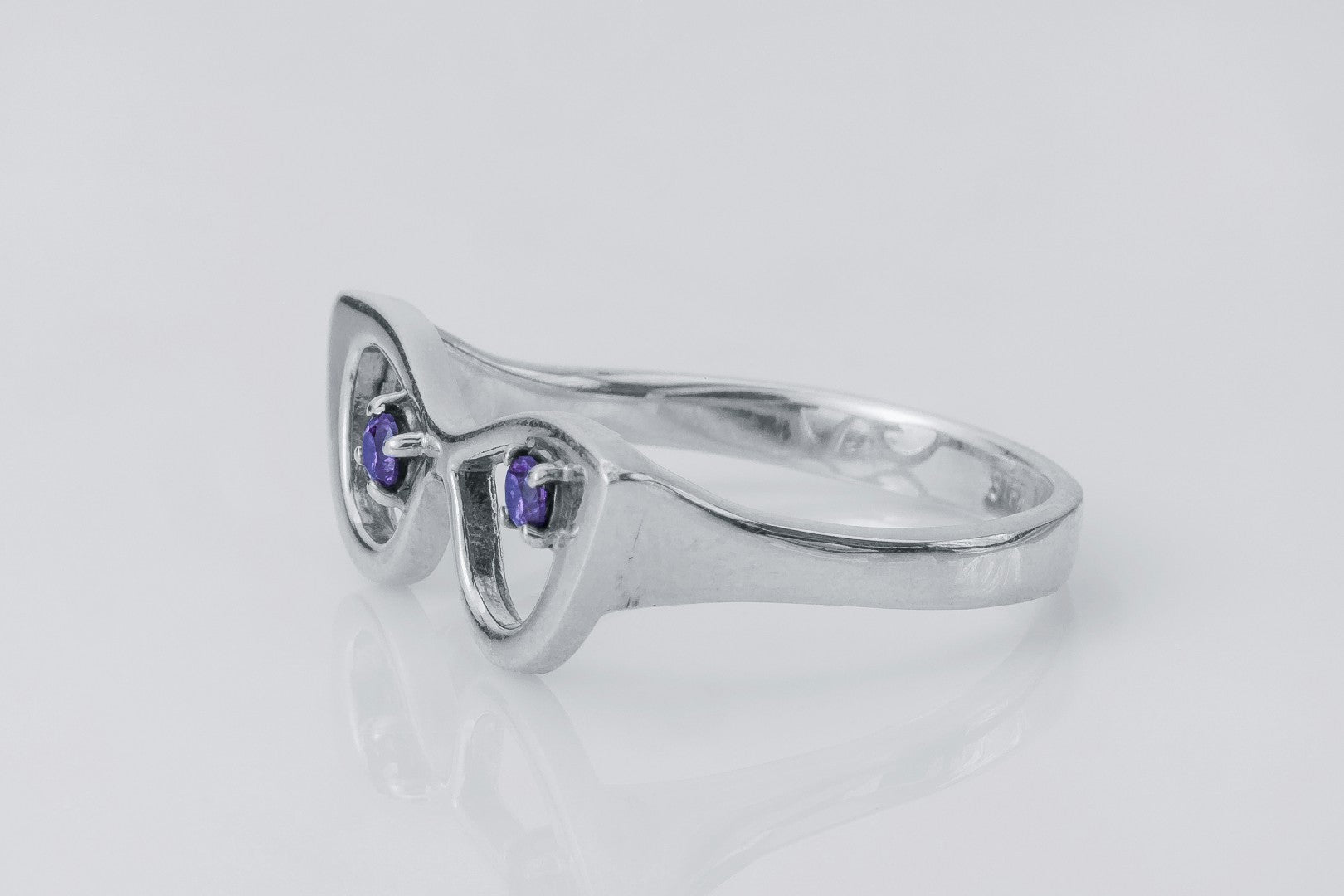 Unique Sunglasses Ring with Purple Gems