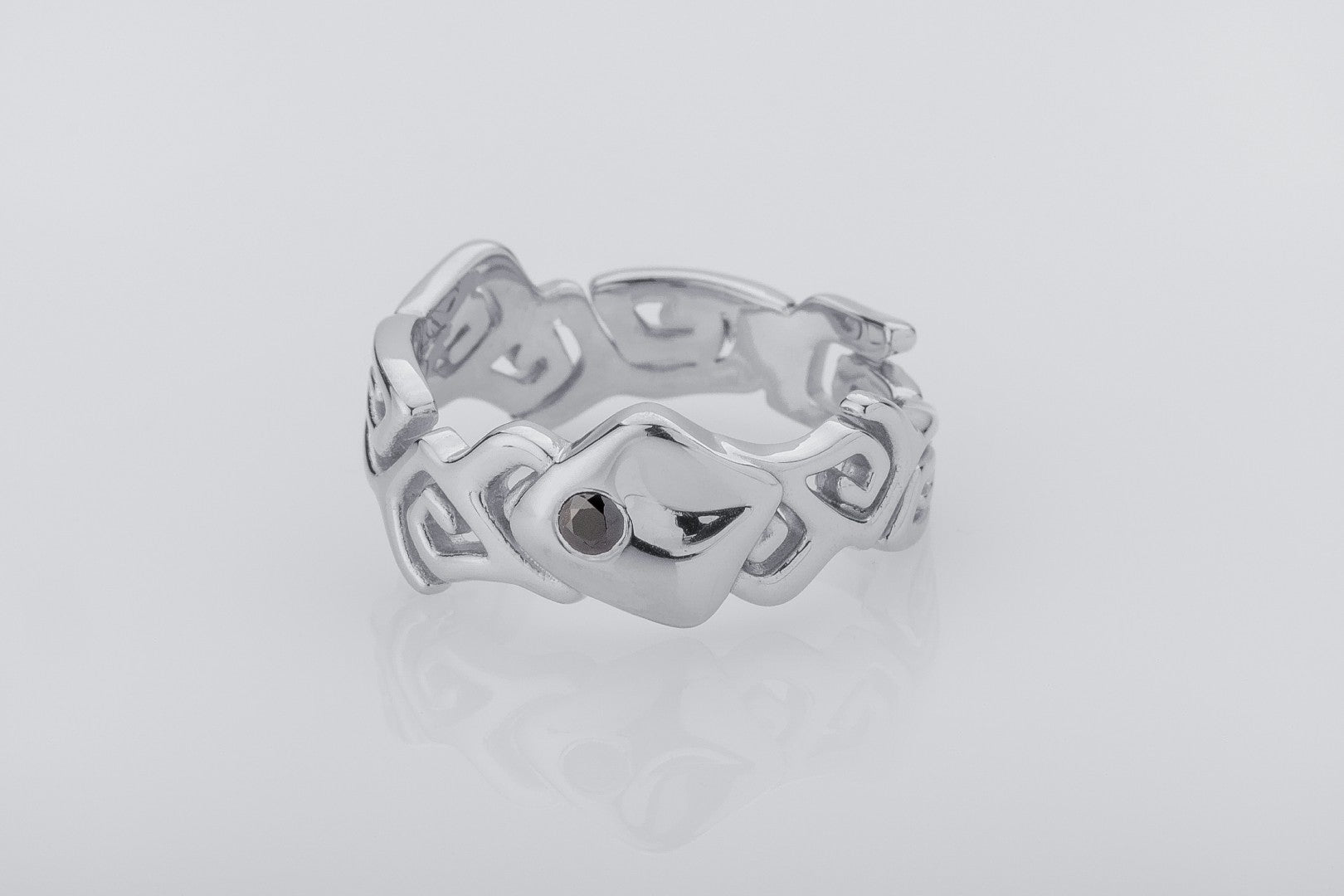 Sea Wave on the Shore Ring with Gem, 925 silver