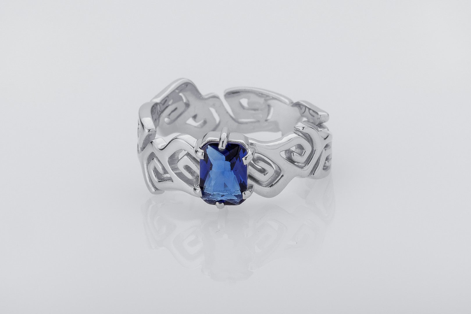 Sea Foam Ring with Blue Gem, 925 Silver