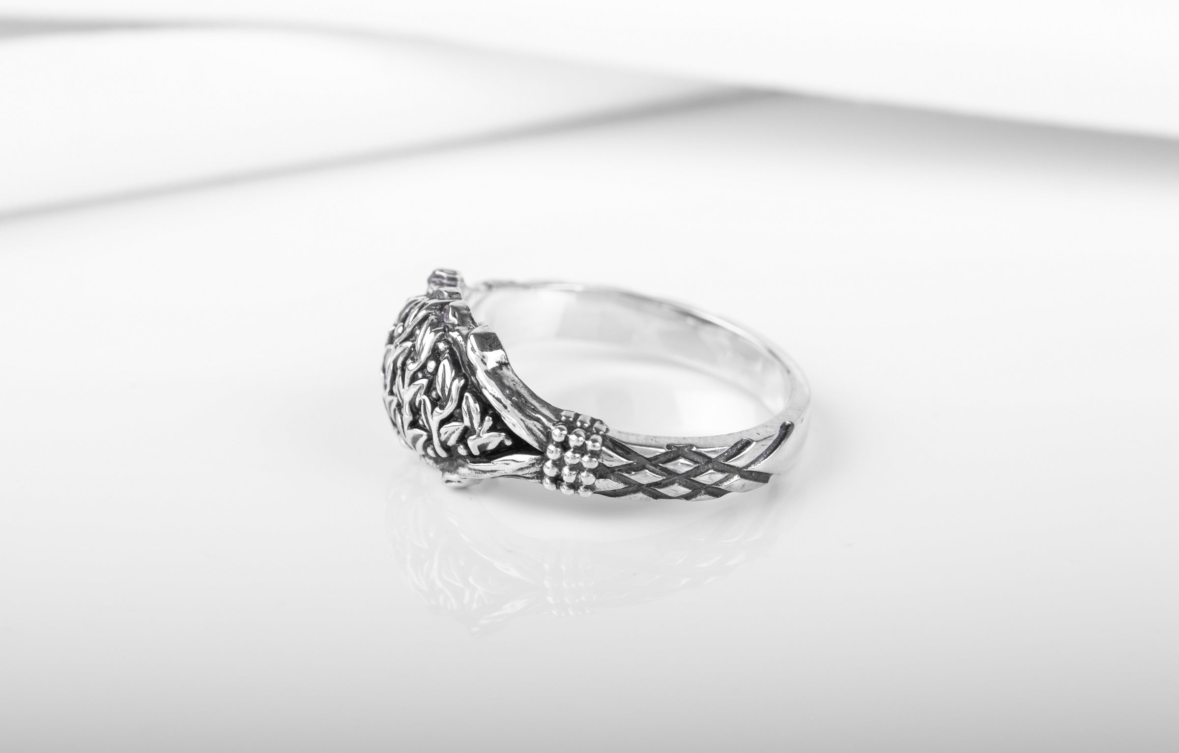 Sterling Silver Nature Ring with steams and Leaves, Unique Fashion Jewelry
