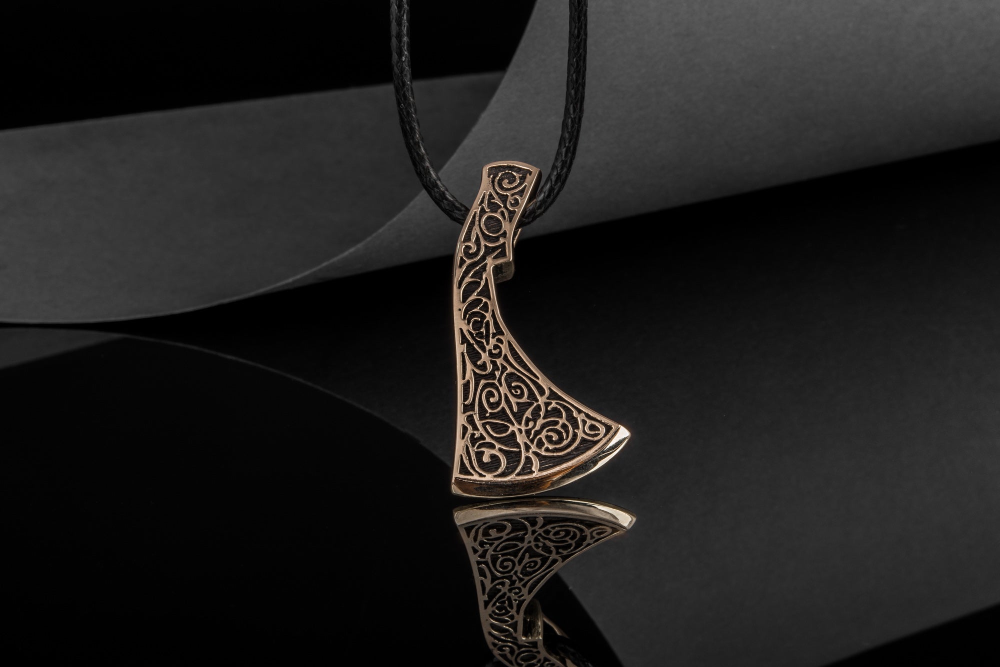 Perun's Axe Bronze Pendant with Beautiful Floral Ornament Reconstruction - vikingworkshop