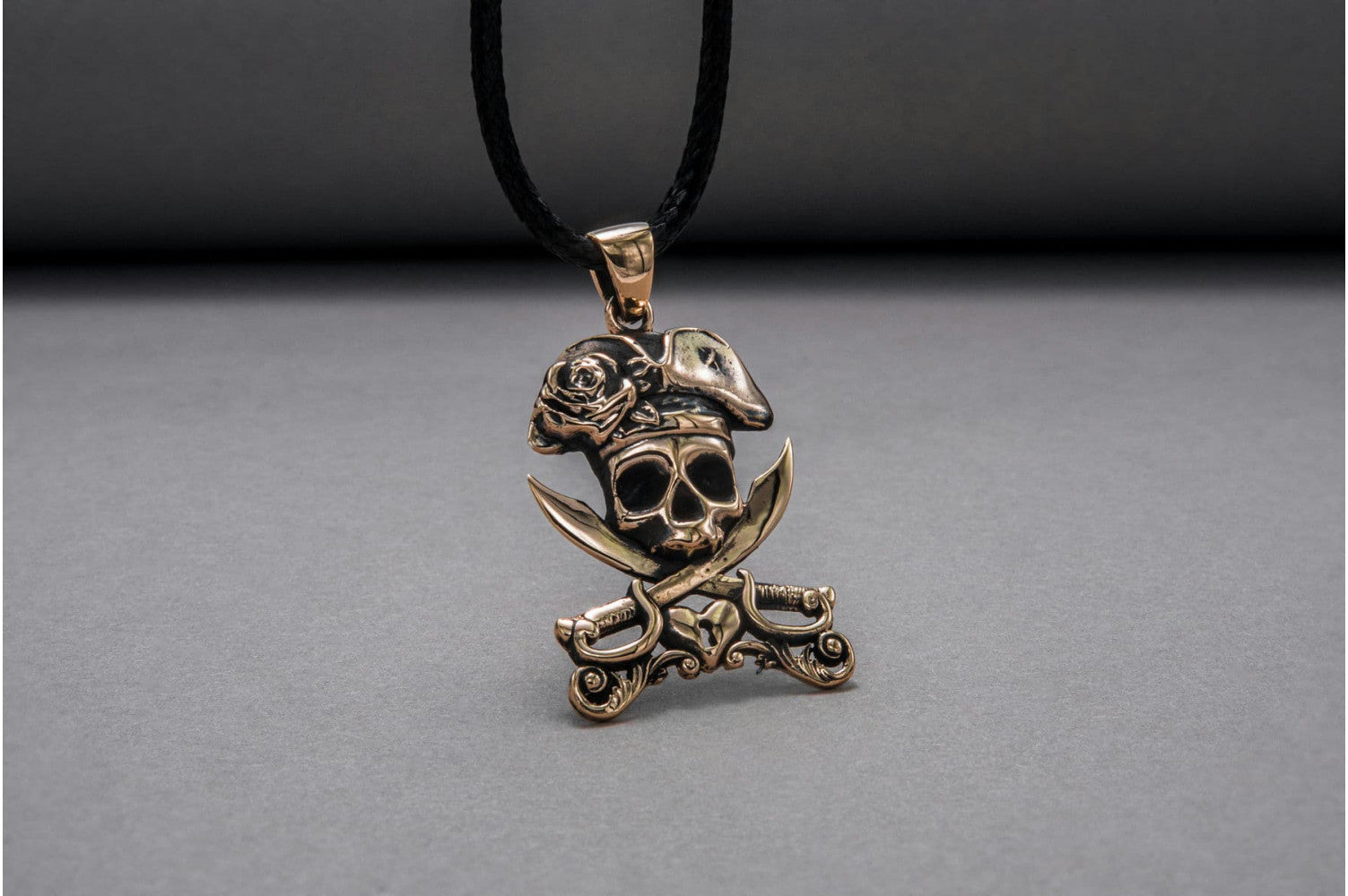 Jolly Roger Pendant Handmade Starling Bronze Jewelry - vikingworkshop