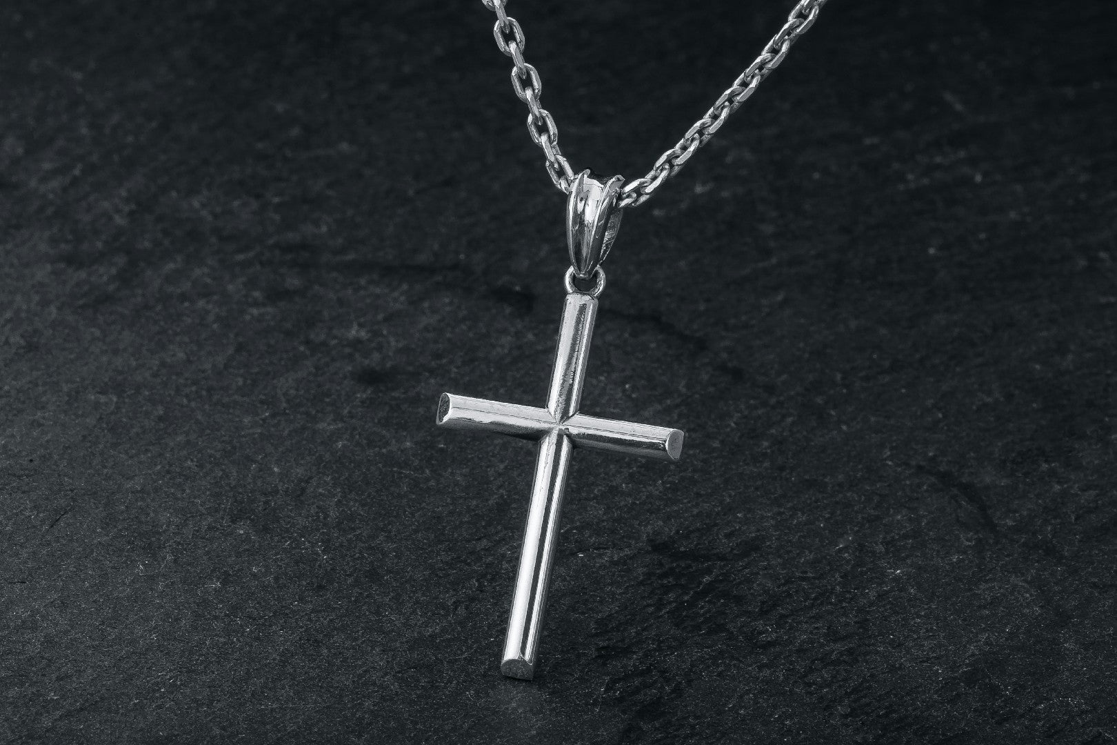 Minimalistic Cross Pendant, 925 silver - vikingworkshop