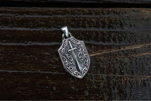 Pendant with Skull Sterling Silver Handmade Jewelry - vikingworkshop