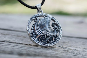 Drakkar Pendant Sterling Silver Handmade Jewelry - vikingworkshop