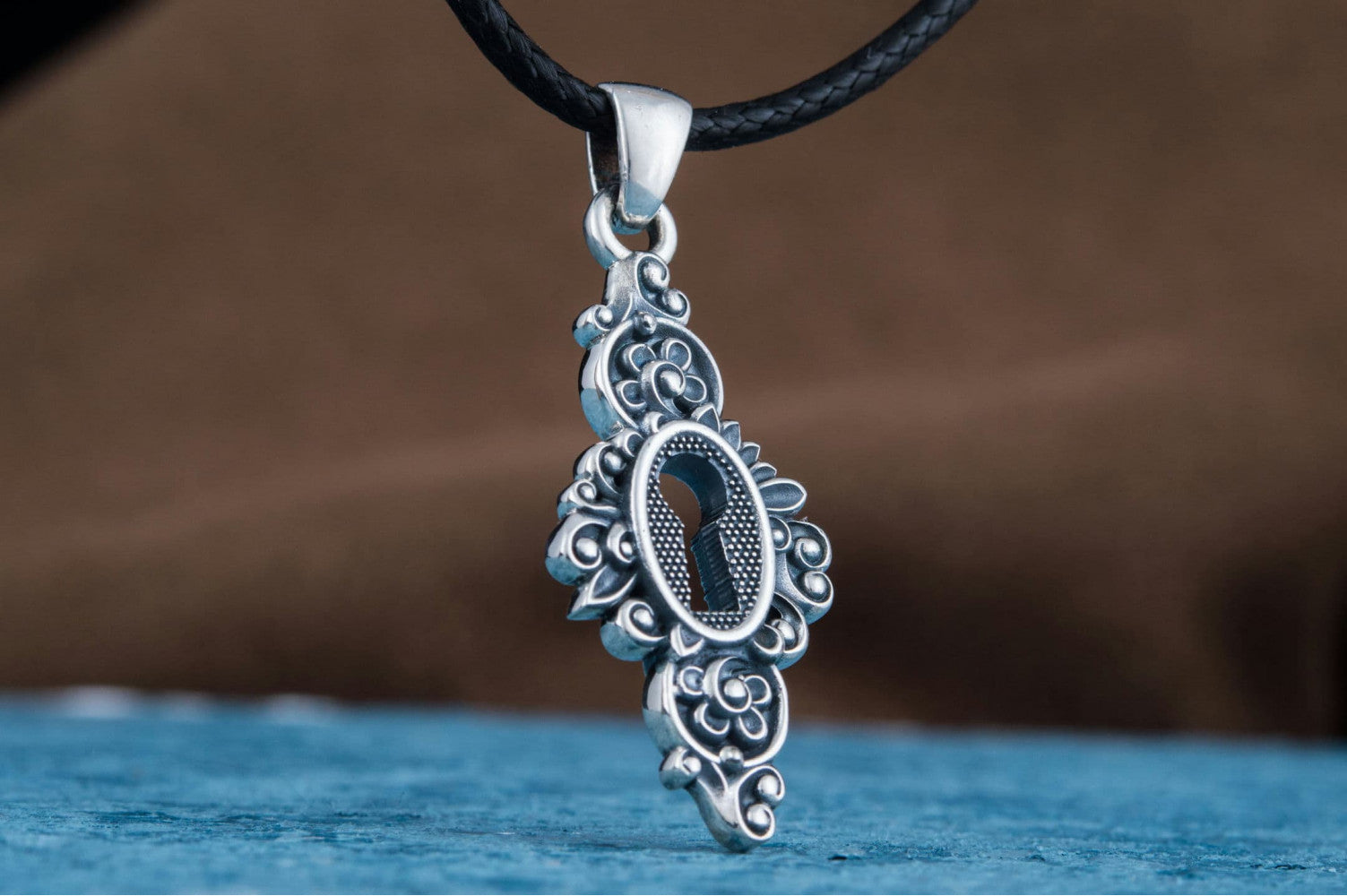 Keyhole Pendant with Flowers Ornament Sterling Silver Jewelry - vikingworkshop