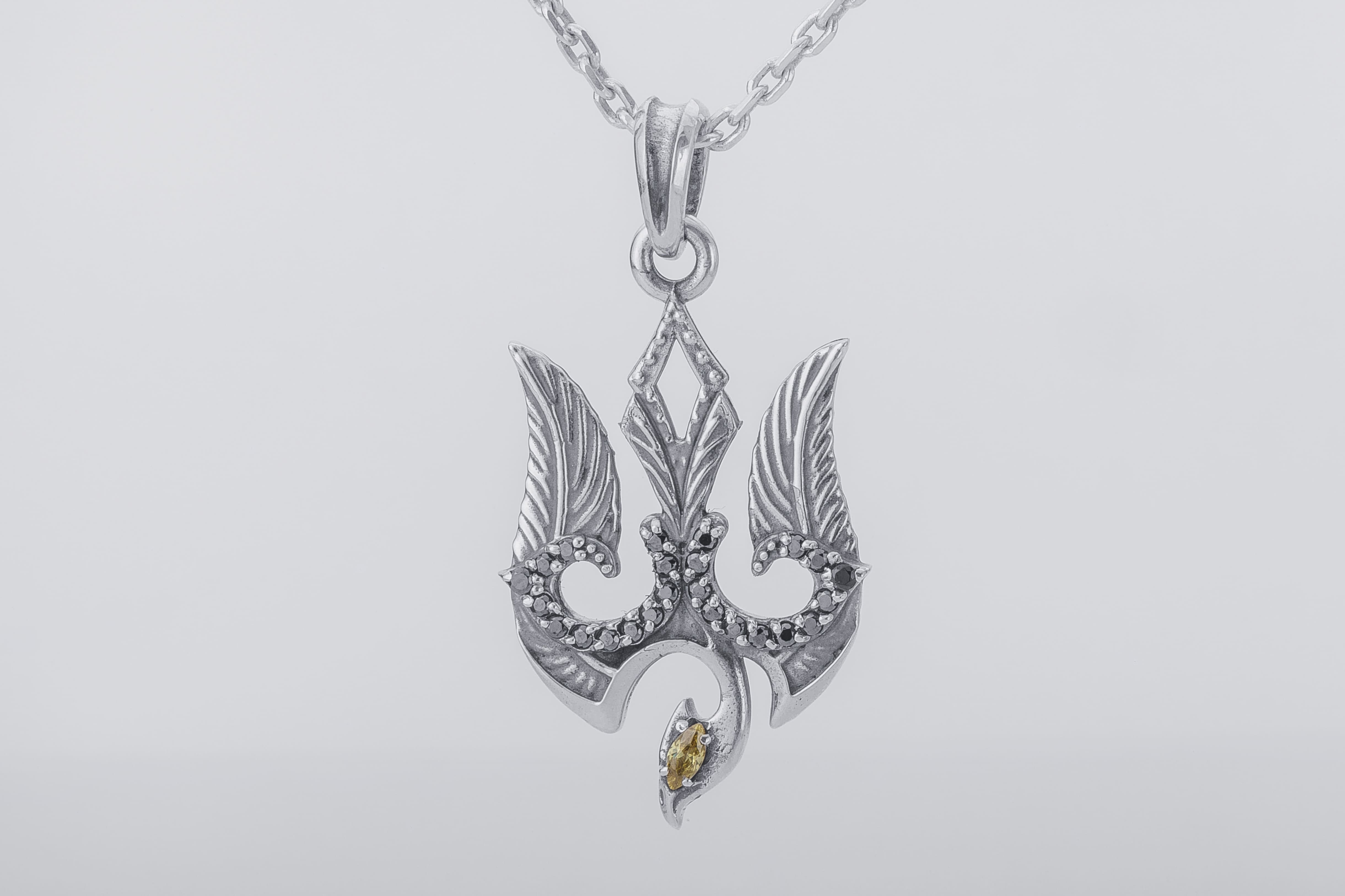 Falcon-like Ukrainian Trident, 925 silver - vikingworkshop