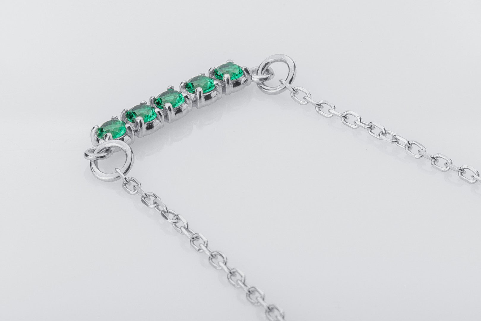 Minimalistic Necklace with Green Gems, 925 Silver - vikingworkshop