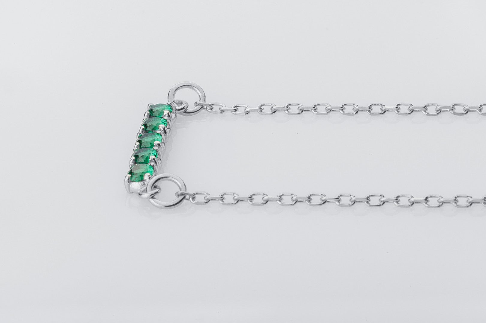 Minimalistic Necklace with Green Gems, 925 Silver - vikingworkshop