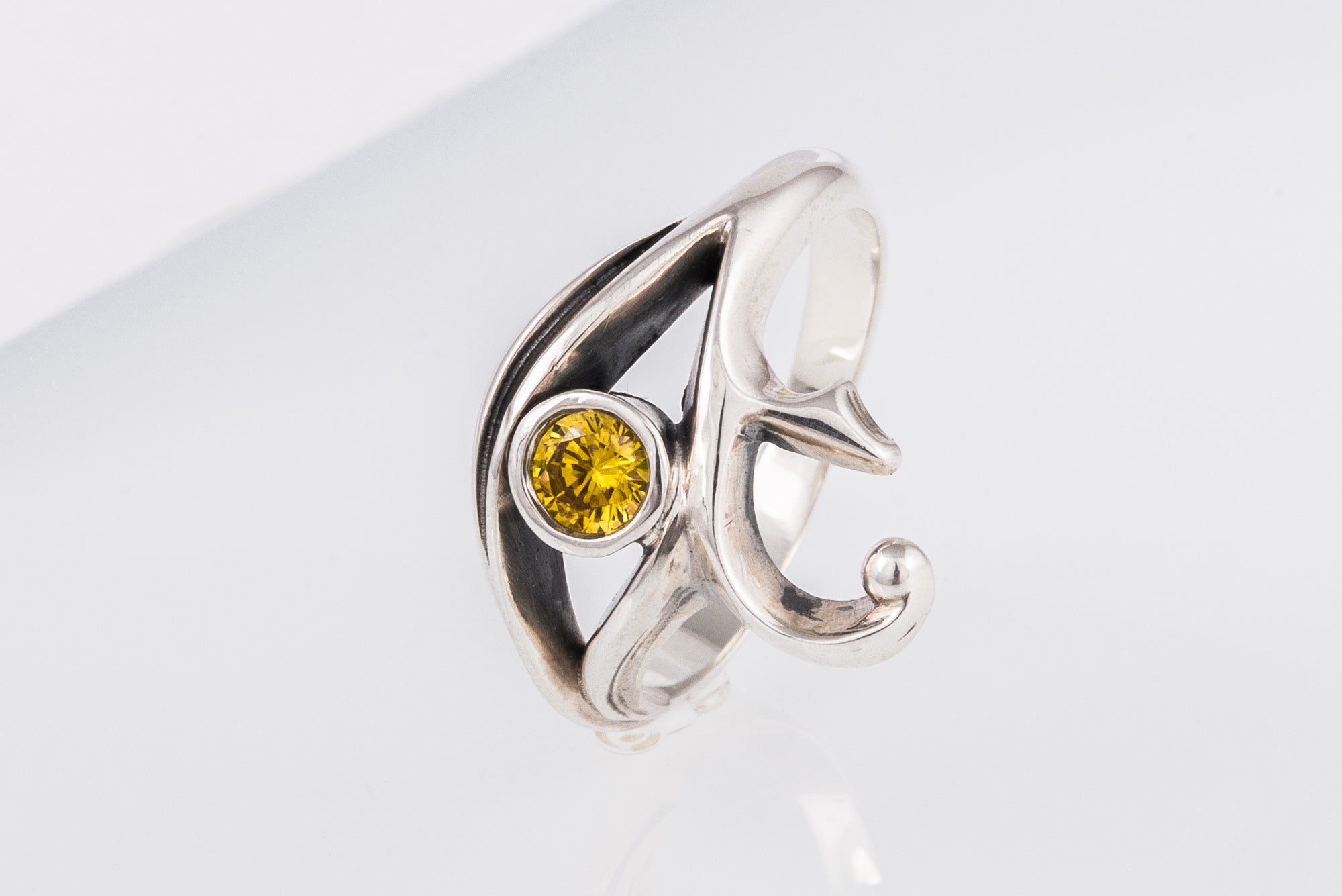 925 Silver Egypt ring Eye of Ra and Yellow gem, Unique Handmade Jewelry - vikingworkshop