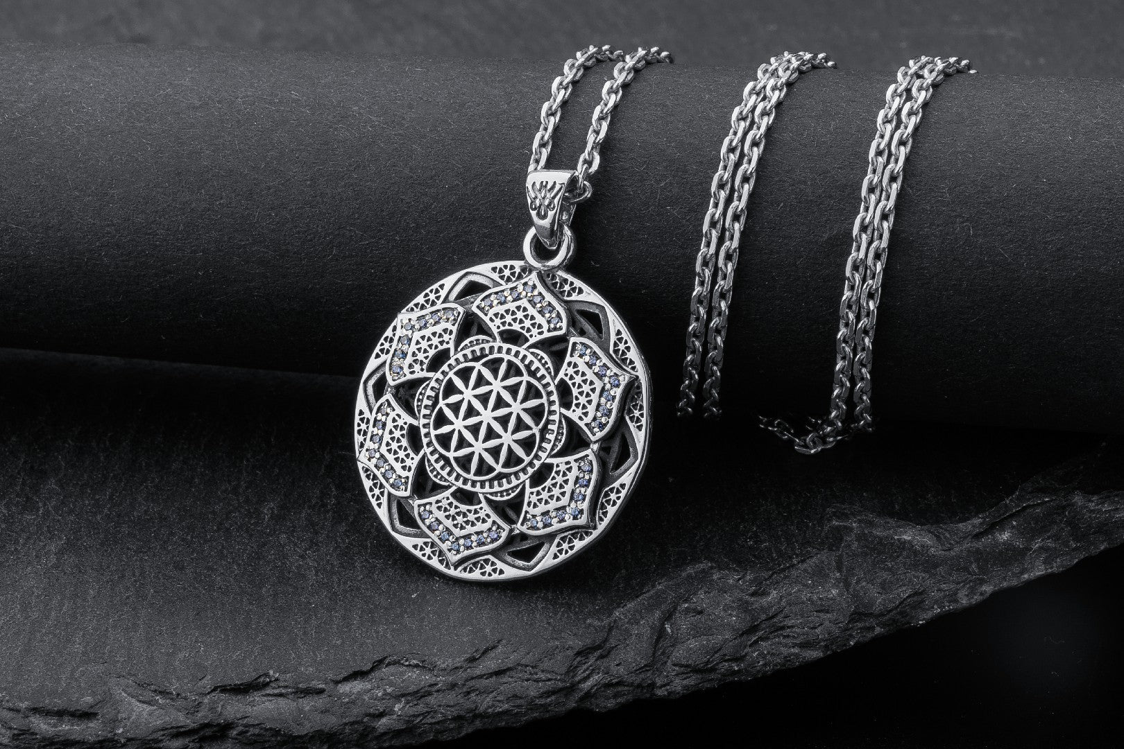 Geometrical Flower Pendant, 925 silver - vikingworkshop