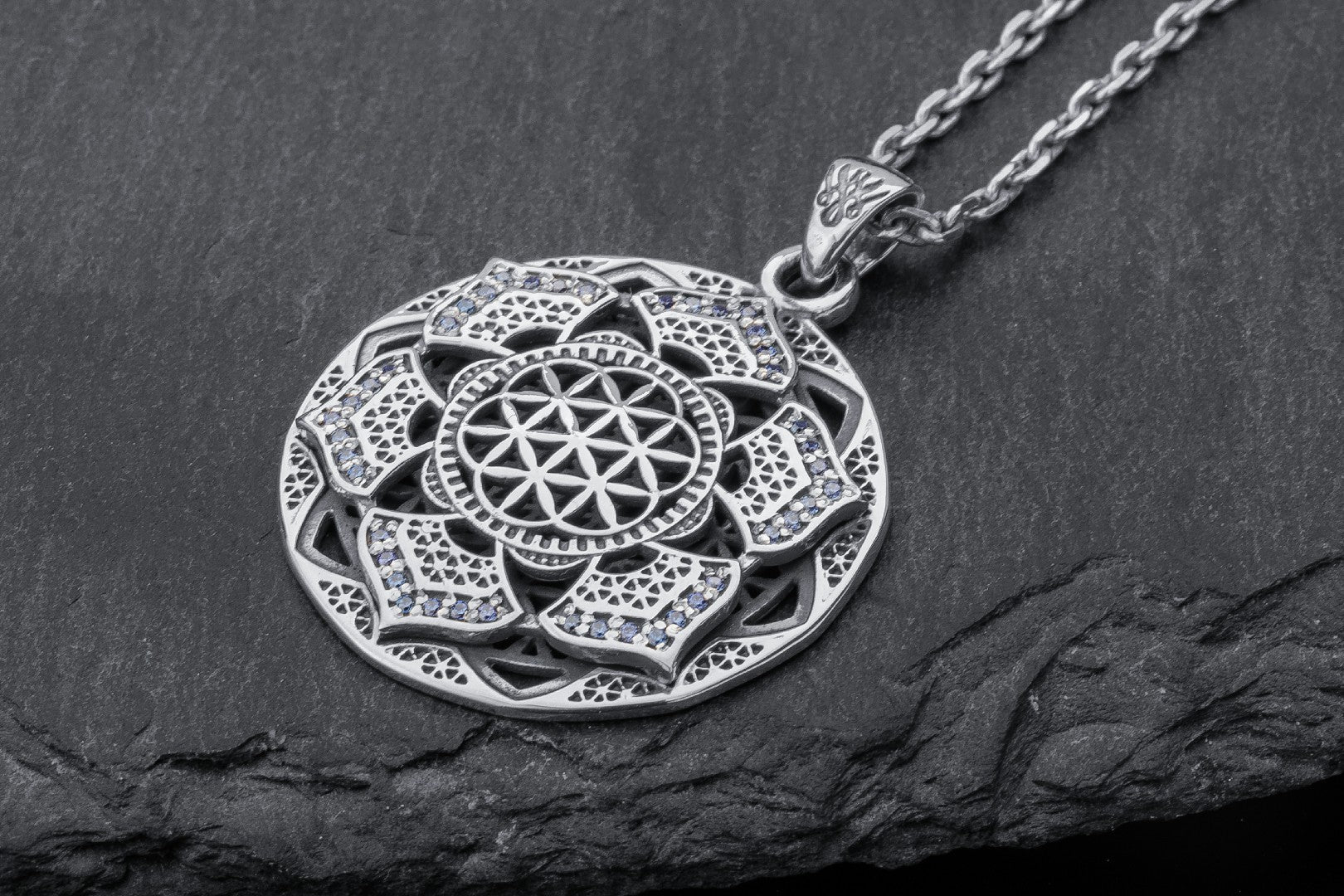 Geometrical Flower Pendant, 925 silver - vikingworkshop