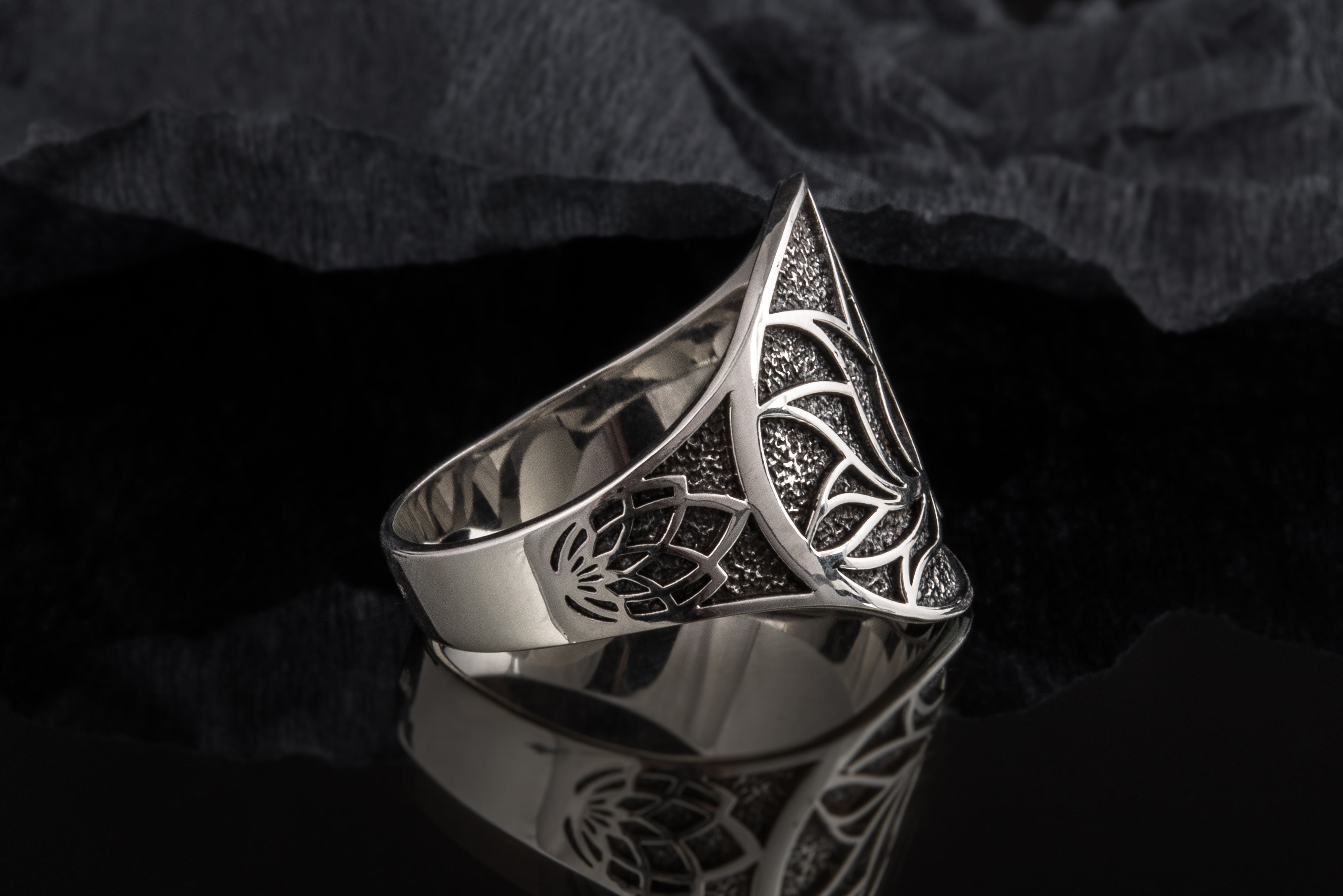 Lotos Ring Sterling Silver Unique Jewelry - vikingworkshop