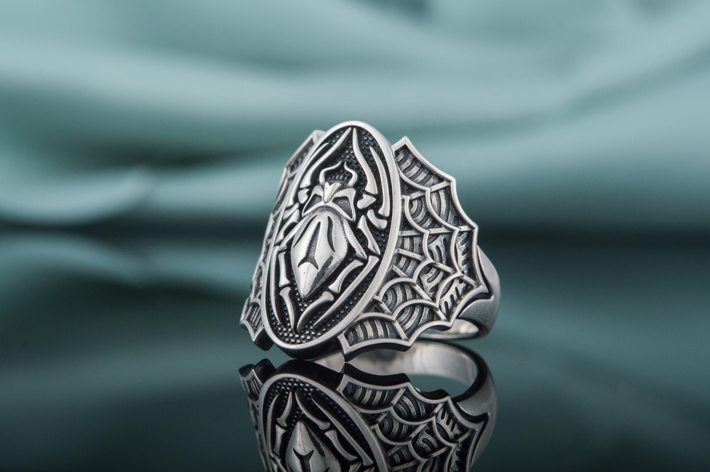 Ring with Spider and Skull Sterling Silver Jewelry - vikingworkshop