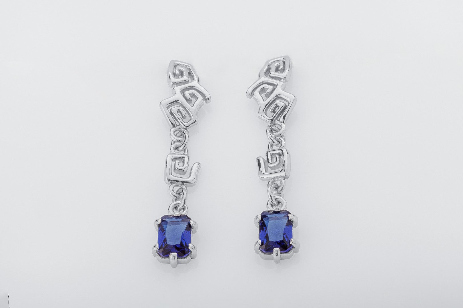 Sea Foam Earrings with Blue Gems, 925 silver