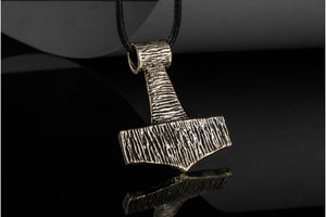 Thor's Hammer Pendant Bronze Mjolnir Wooden Style - vikingworkshop