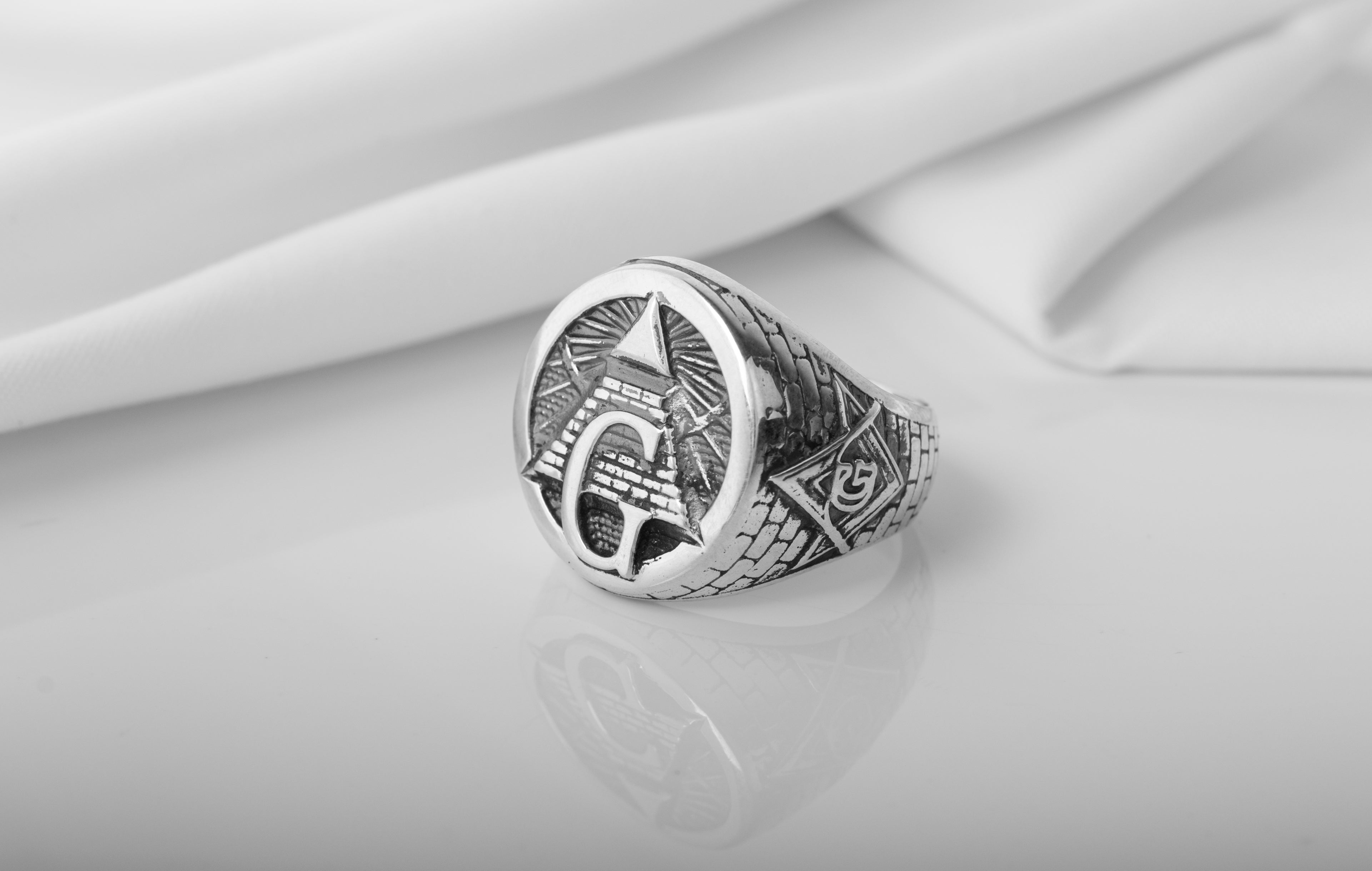 925 Silver Masonic Ring with G symbol and Bricks, unique handmade jewelry - vikingworkshop