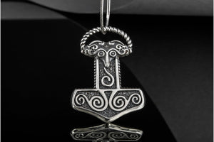 Small Thor's Hammer Pendant Sterling Silver Mjolnir Scania Island - vikingworkshop