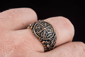 Vegvisir Symbol with Oak Leaves and Acorns Bronze Viking Ring - vikingworkshop