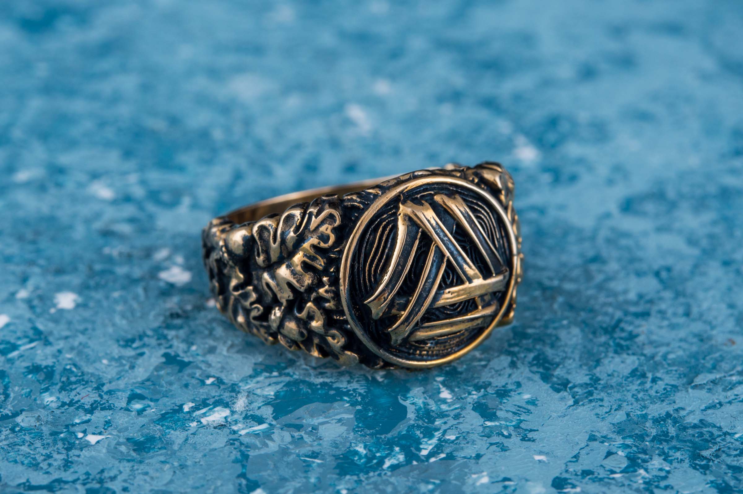 Valknut Symbol with Oak Leaves and Acorns Bronze Norse Ring - vikingworkshop