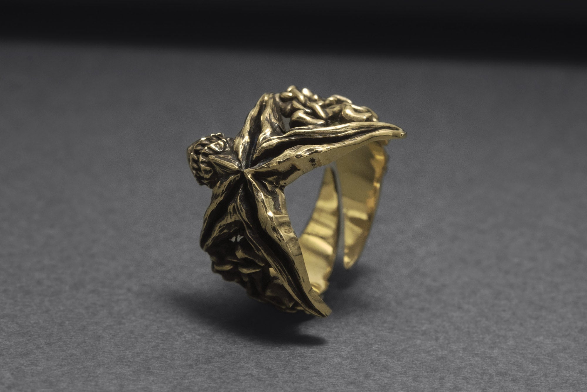 Bronze Starfish Ring with Shark and Chain, Handcrafted Marine Jewelry - vikingworkshop
