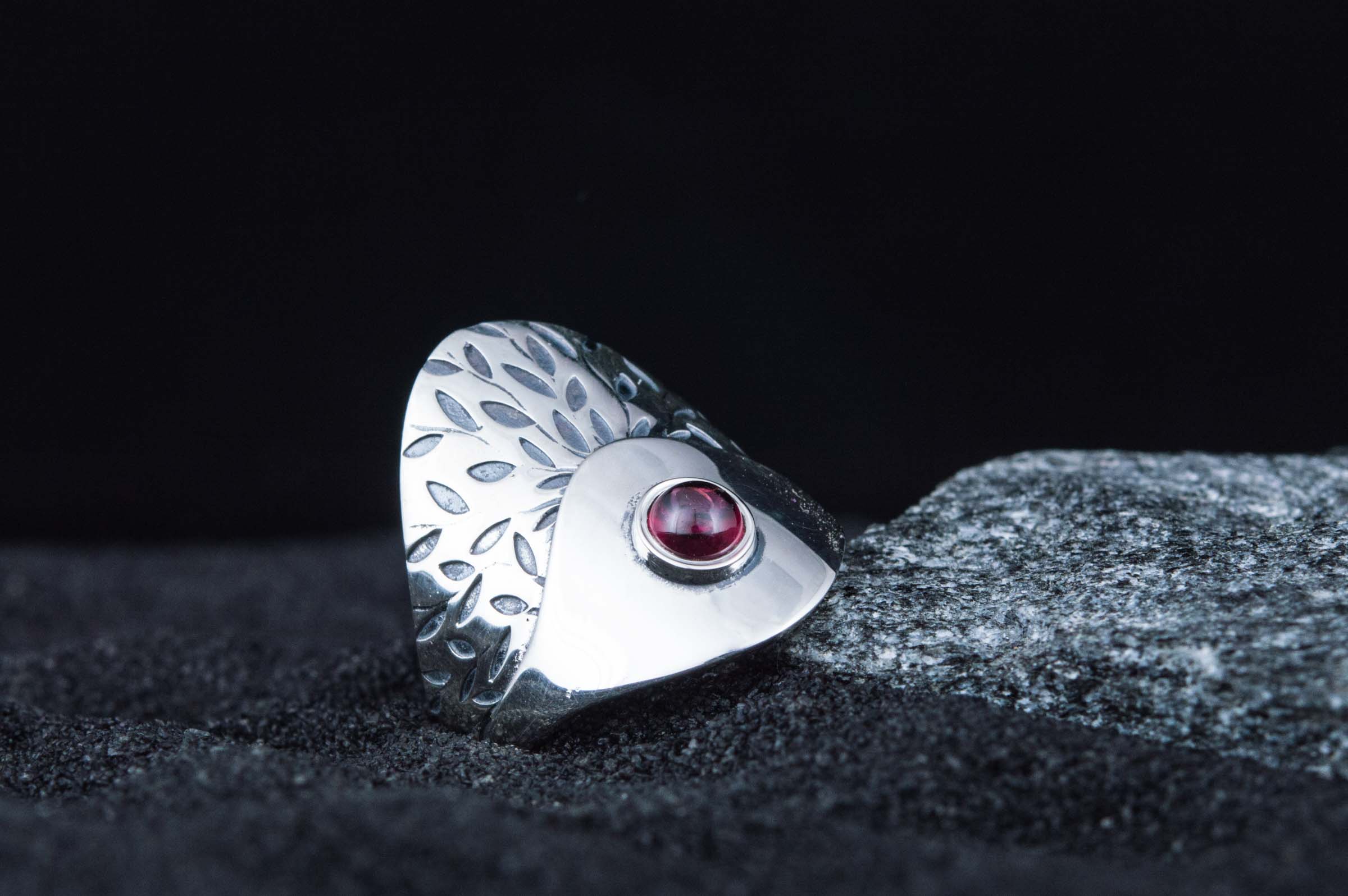 Fashion Ring with Garnet Sterling Silver Jewelry - vikingworkshop