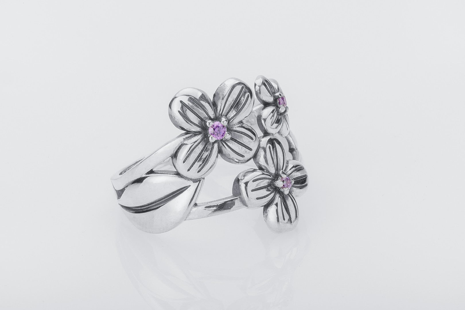 Flowers Nature Ring with Gemstones - vikingworkshop