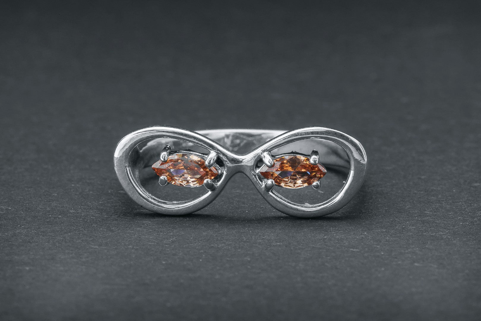 Unique Sunglasses Ring with Orange Gems - vikingworkshop