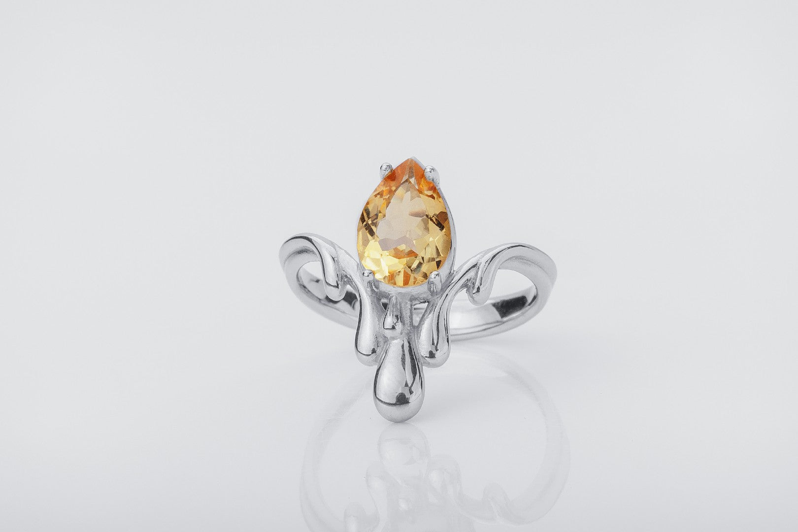 Candle Light Ring with Citrine, Rhodium plated 925 silver