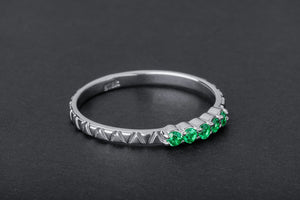 Small Minimalism Band with Green Gems - vikingworkshop