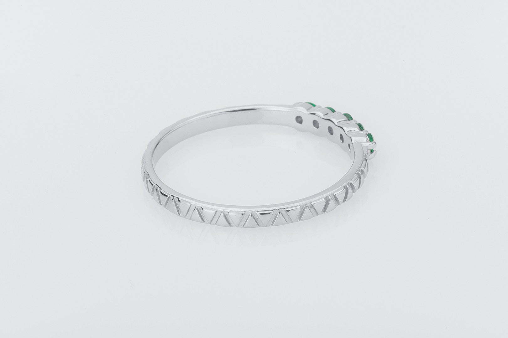 Small Minimalism Band with Green Gems - vikingworkshop