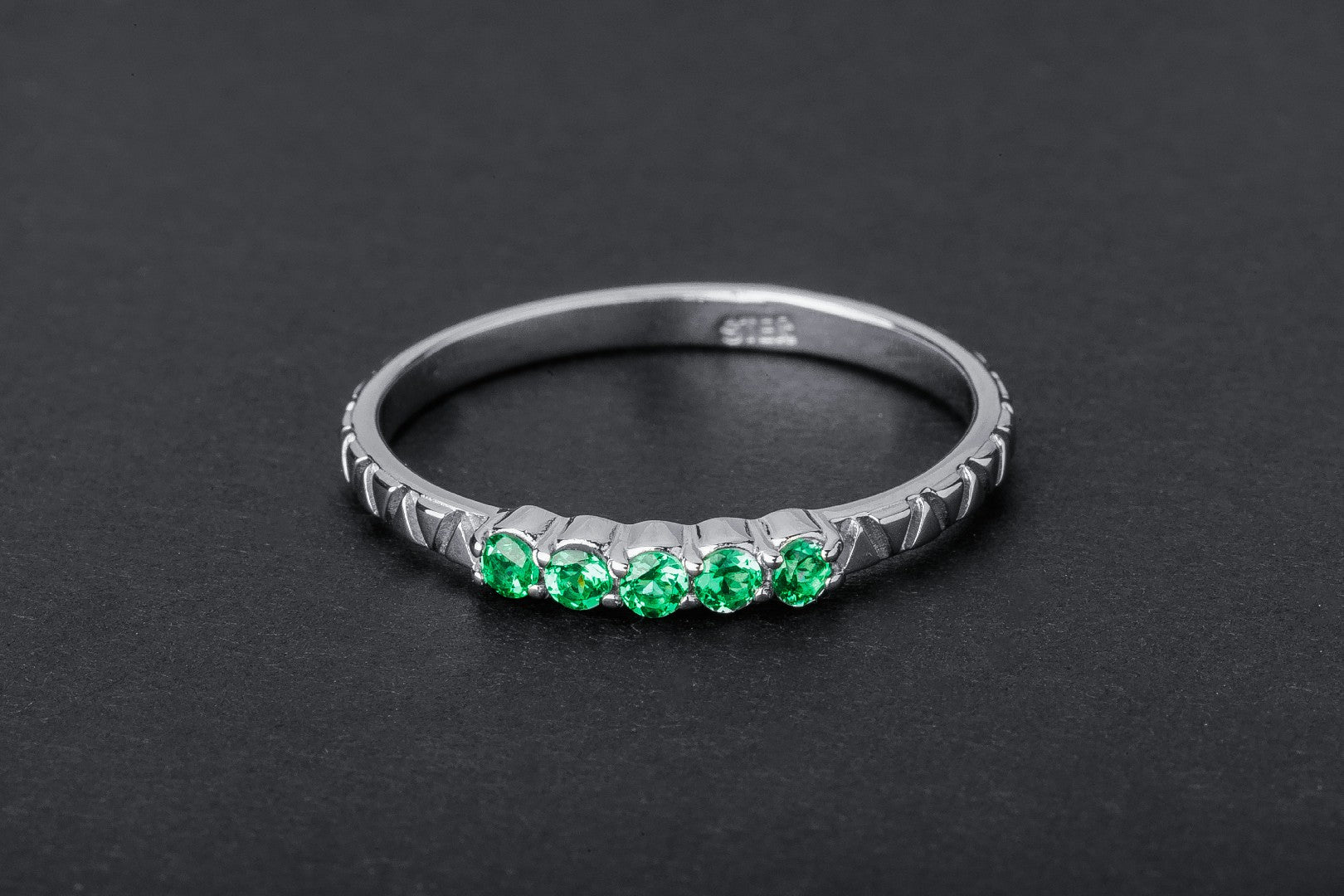 Small Minimalism Band with Green Gems - vikingworkshop