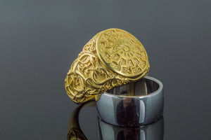 Black Sun Symbol with Urnes Style Gold Norse Ring - vikingworkshop