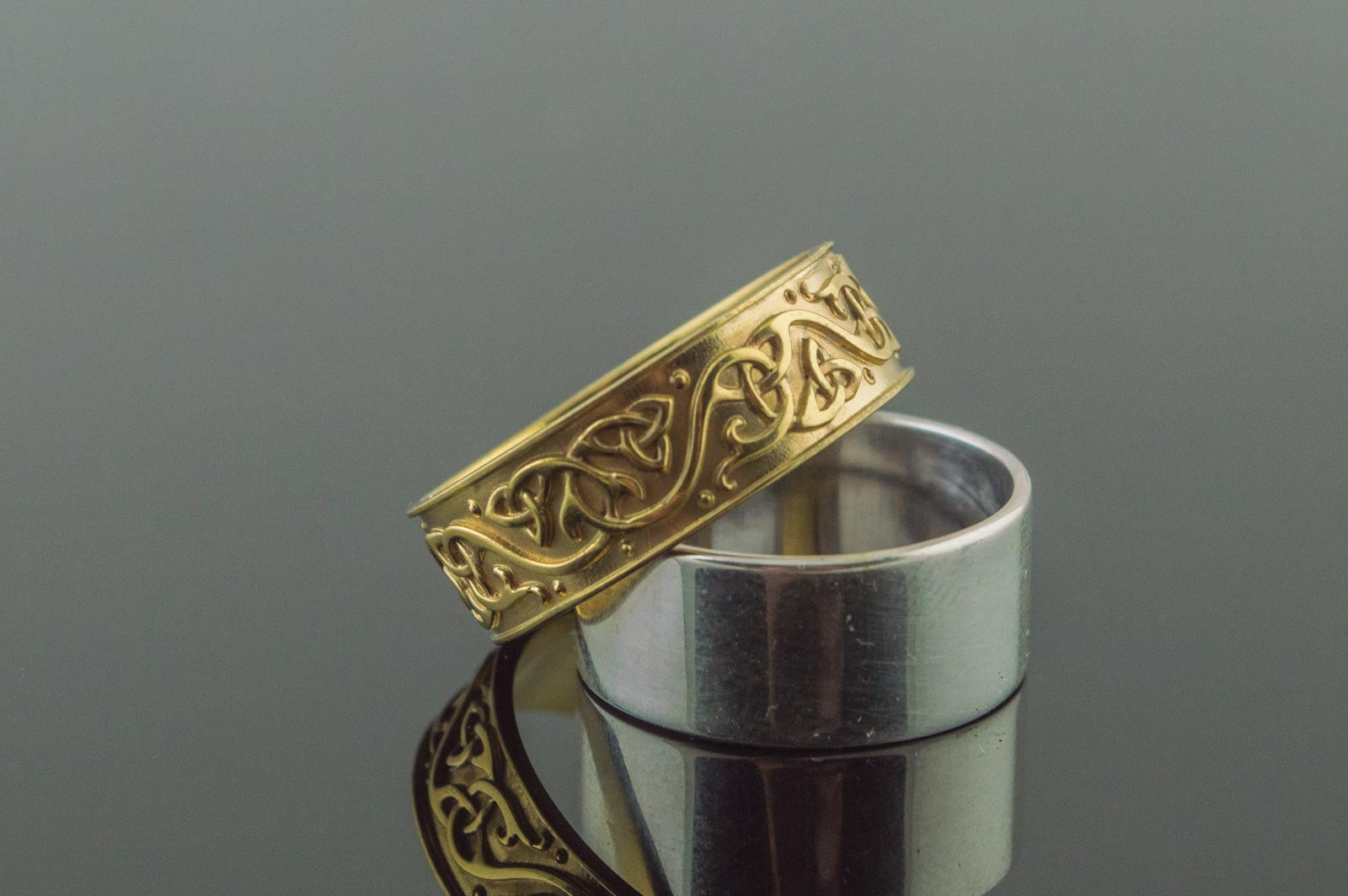 Beautiful Ornament Ring Gold Viking Jewelry - vikingworkshop