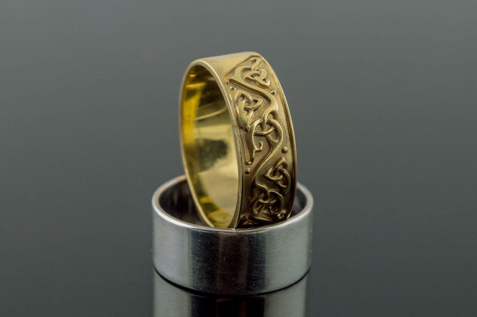 Beautiful Ornament Ring Gold Viking Jewelry - vikingworkshop