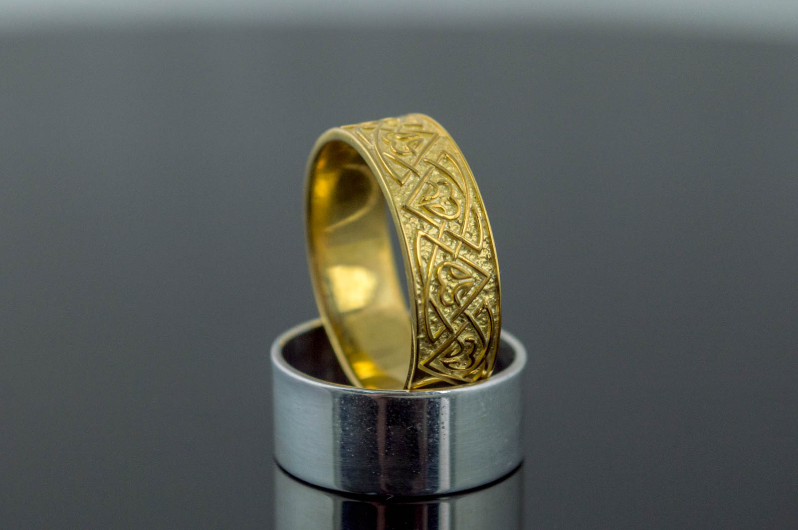 Ring with Norse Ornament Gold Viking Jewelry - vikingworkshop