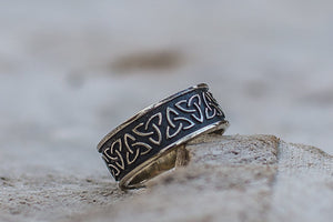 Triquetra Symbol Sterling Silver Celtic Ring - vikingworkshop