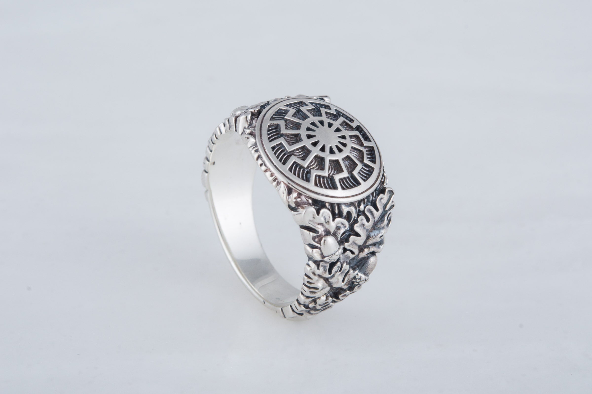 Black Sun Symbol with Oak Leaves and Acorns Sterling Silver Norse Ring - vikingworkshop