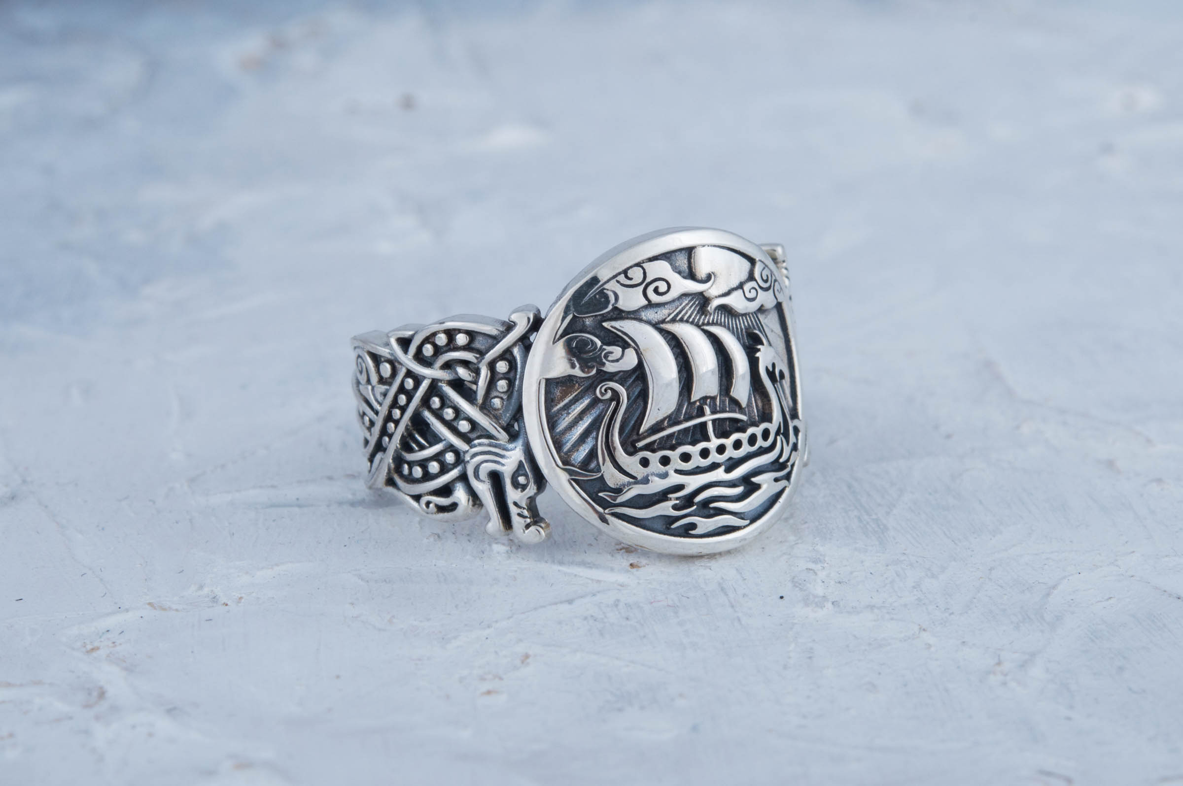 Drakkar Symbol with Wolf Ornament Ring Sterling Silver Unique Jewelry - vikingworkshop