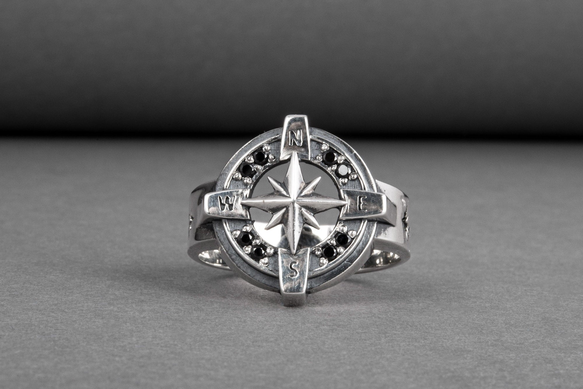 Compass Symbol Ring with Black Gem Sterling Silver Unique Jewelry - vikingworkshop