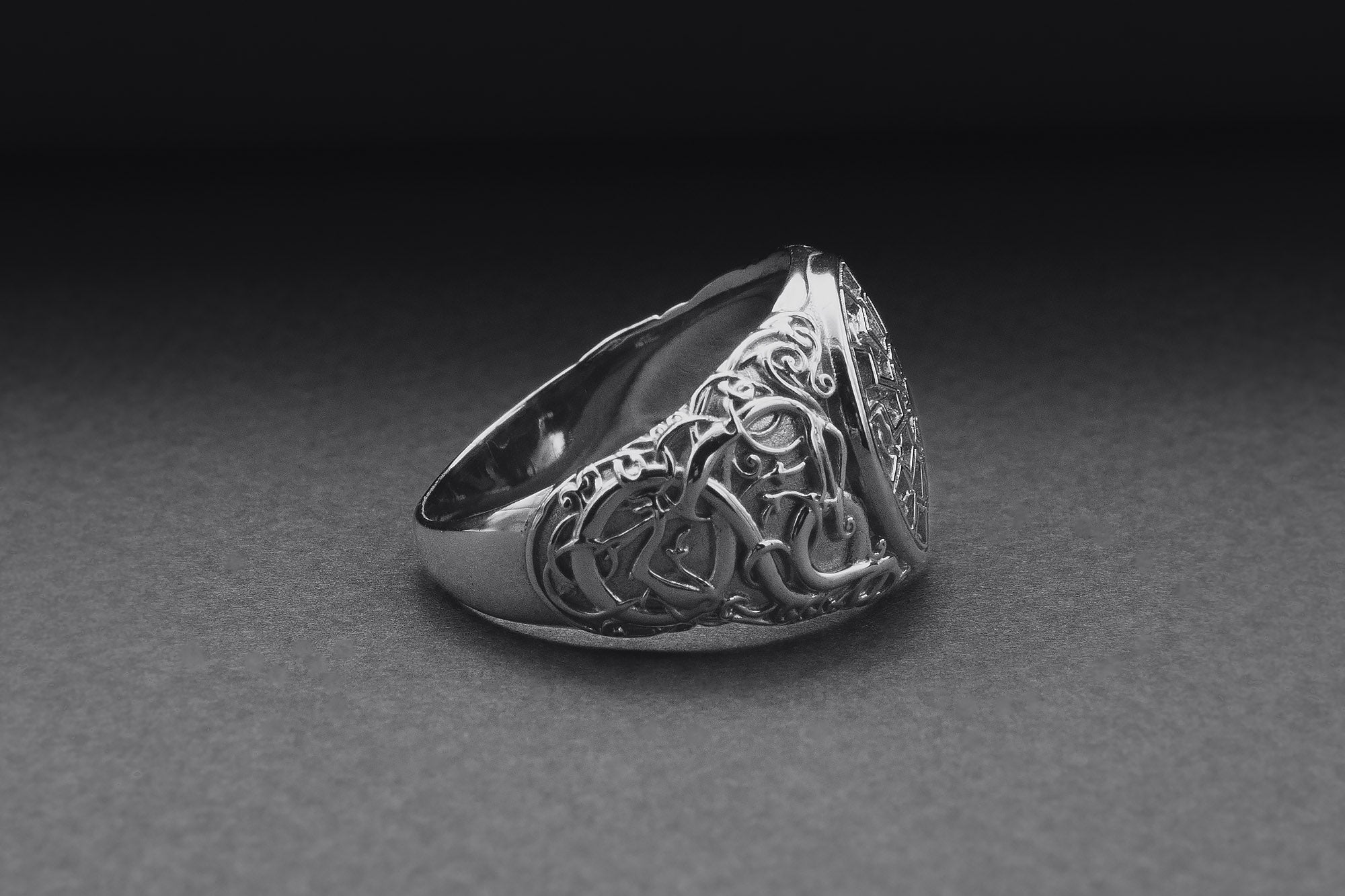 950 Platinum Black Sun Symbol Ring with Urnes Style, Handmade Norse Jewelry - vikingworkshop