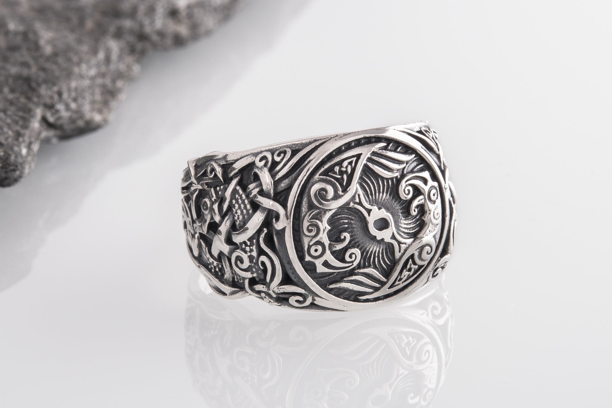 Raven Ring with Mammen Ornament Sterling Silver Viking Jewelry - vikingworkshop