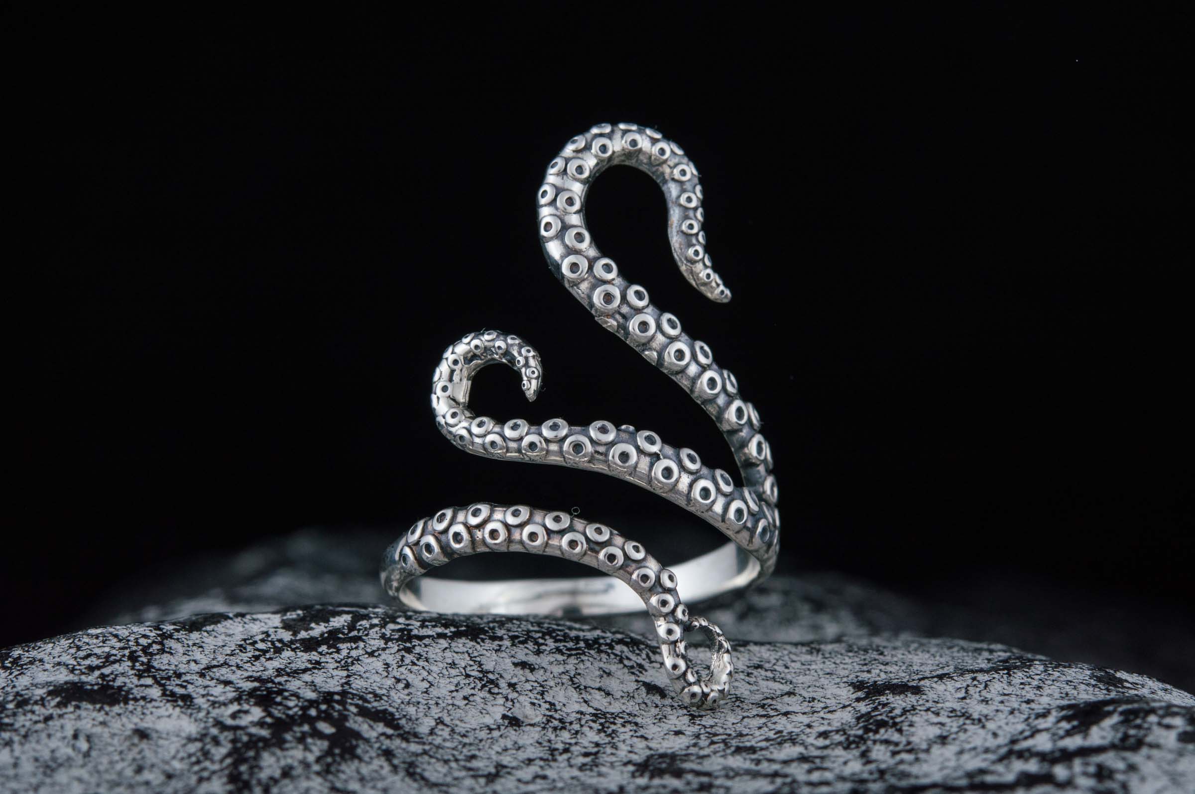 Kraken Ring Unique Animal Sterling Silver Ring Handcrafted Unique Jewelry - vikingworkshop