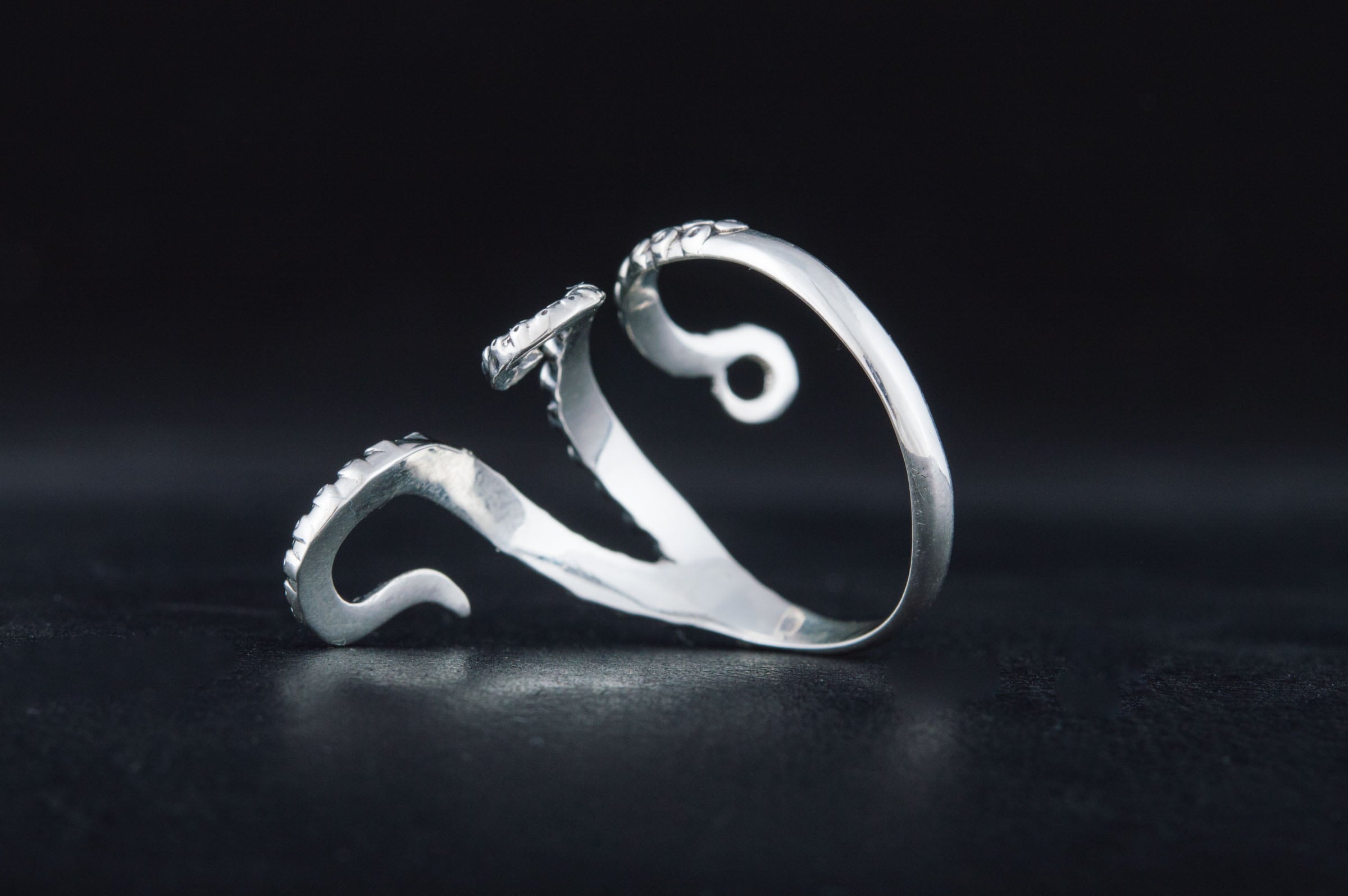 Kraken Ring Unique Animal Sterling Silver Ring Handcrafted Unique Jewelry - vikingworkshop