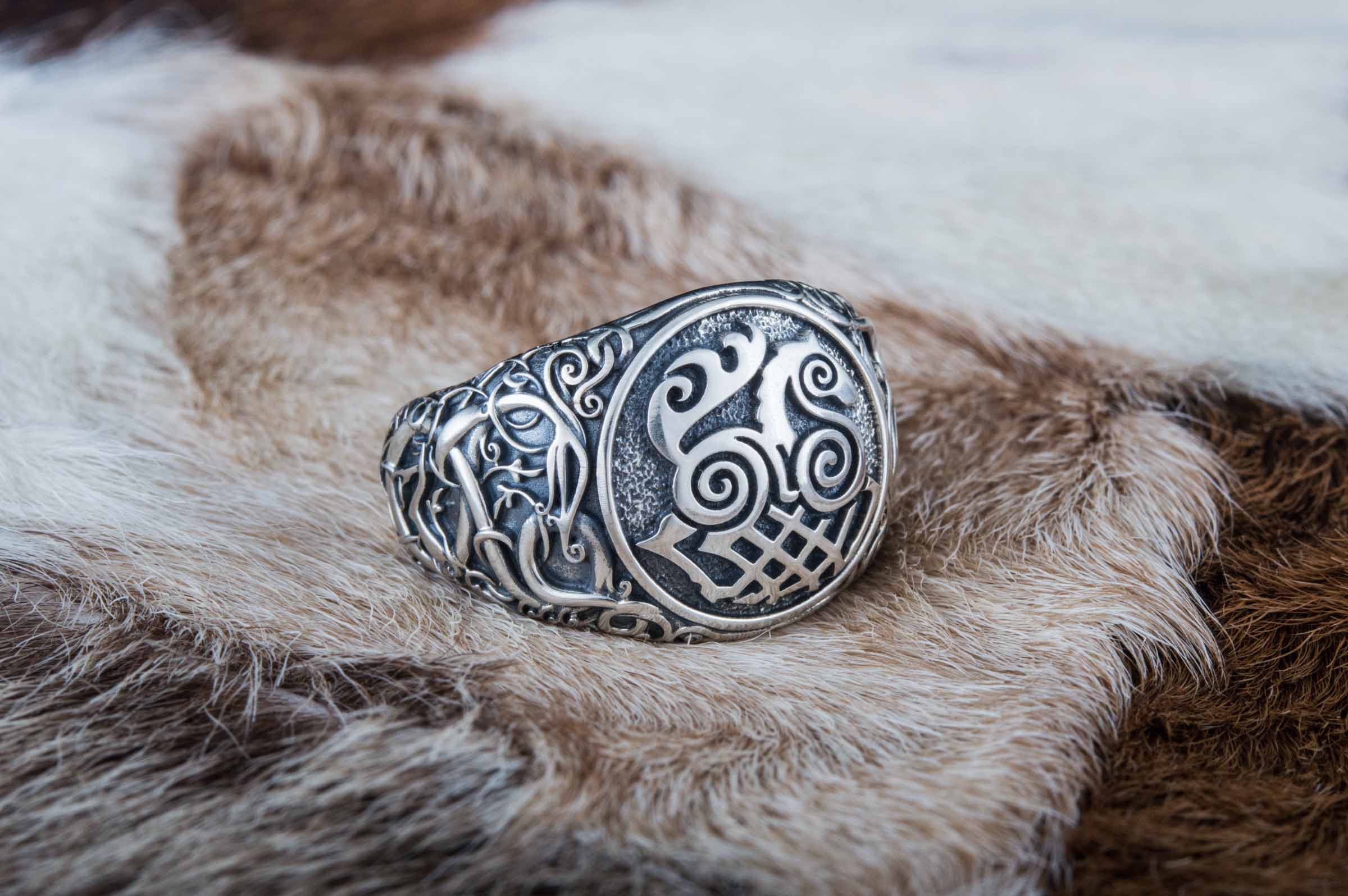 Sleipnir Symbol Ring with Urnes Style Sterling Silver Viking Jewelry - vikingworkshop