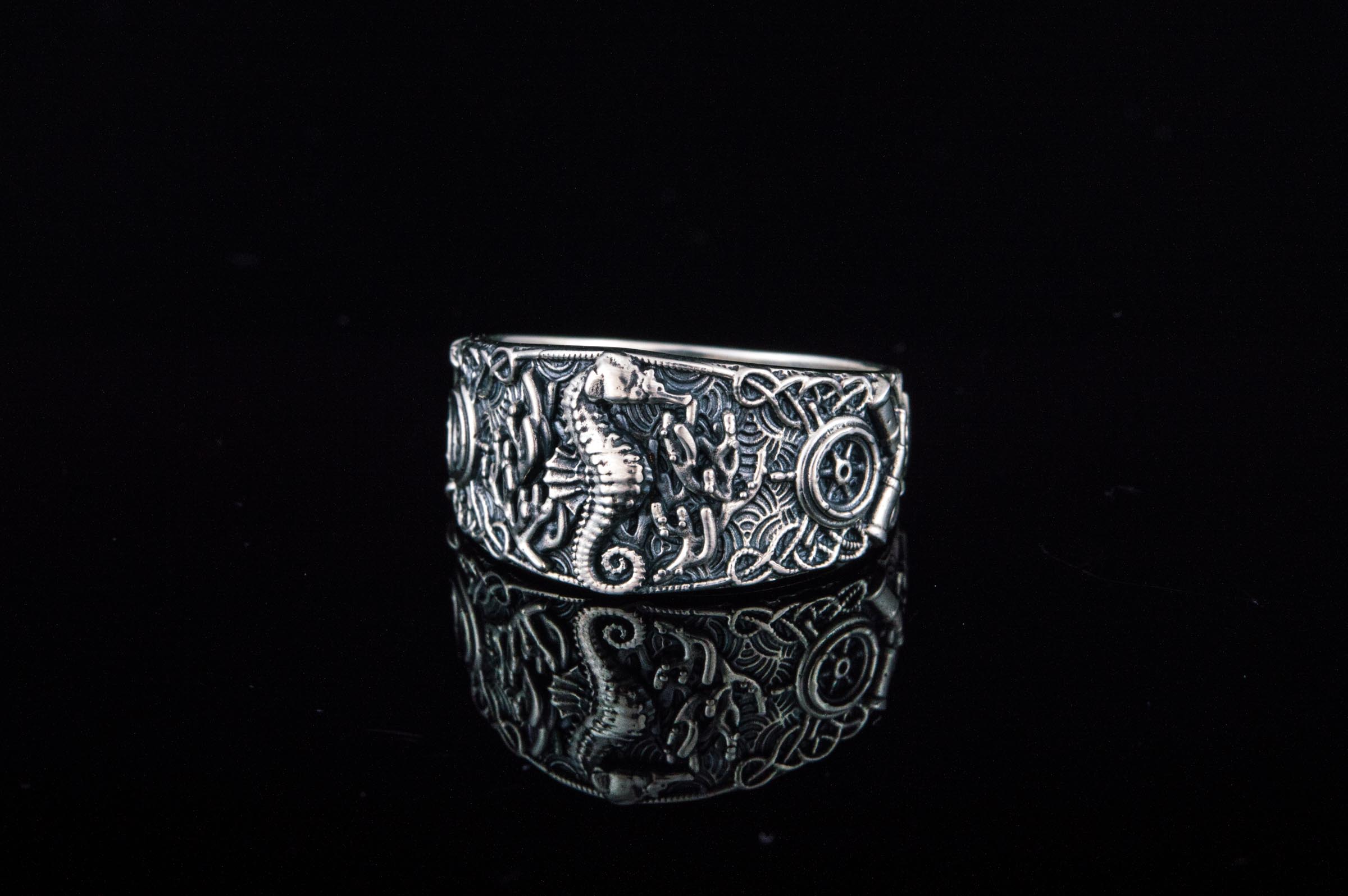 Seahorse Ring with Ship Steering Wheel Sterling Silver Jewelry - vikingworkshop