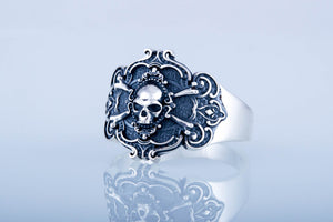 Jolly Roger Ring Sterling Silver Unique Handmade Jewelry - vikingworkshop