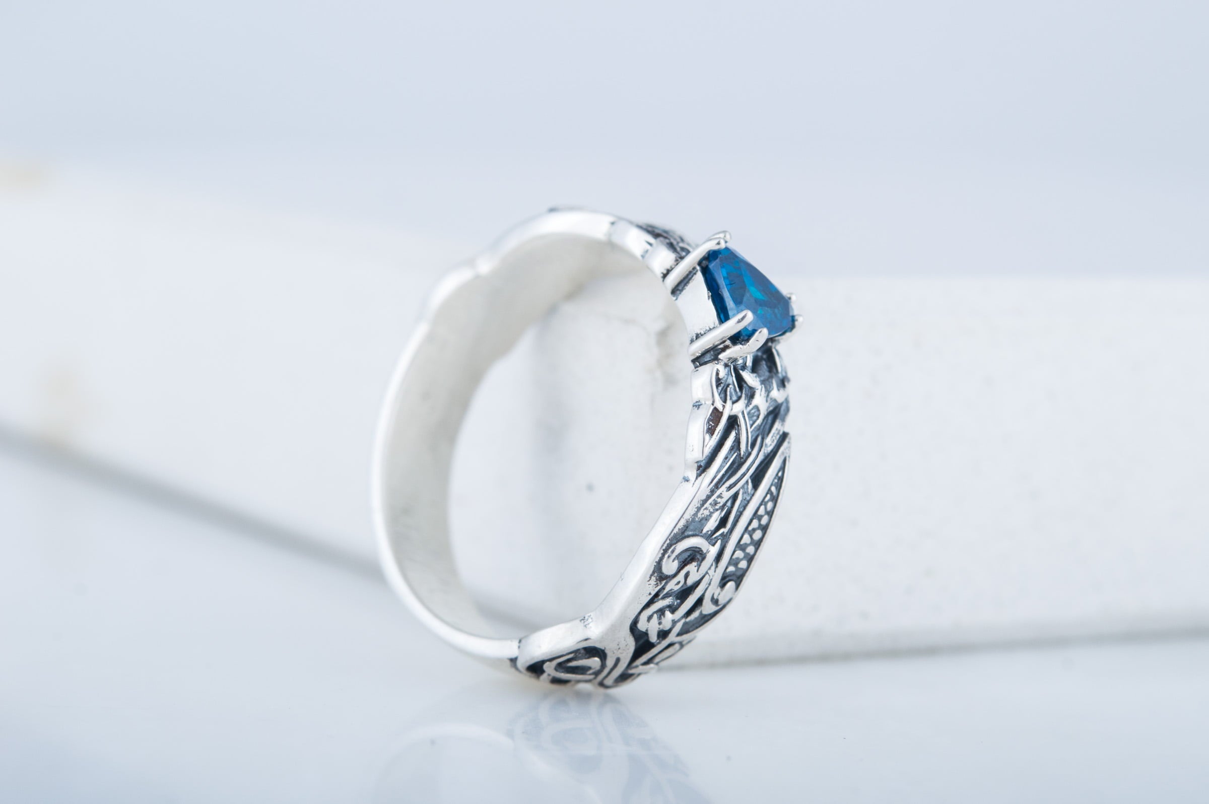 Ornament Ring with Blue Gem Sterling Silver Jewelry - vikingworkshop