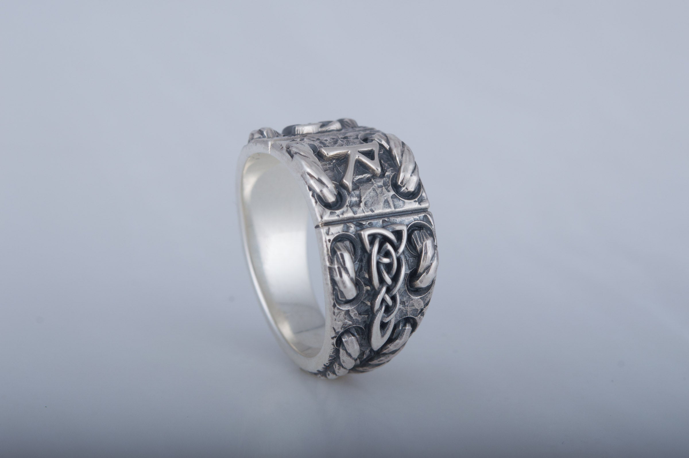 925 Silver Ring with Raido rune and celtic ornament, unique handmade jewelry - vikingworkshop