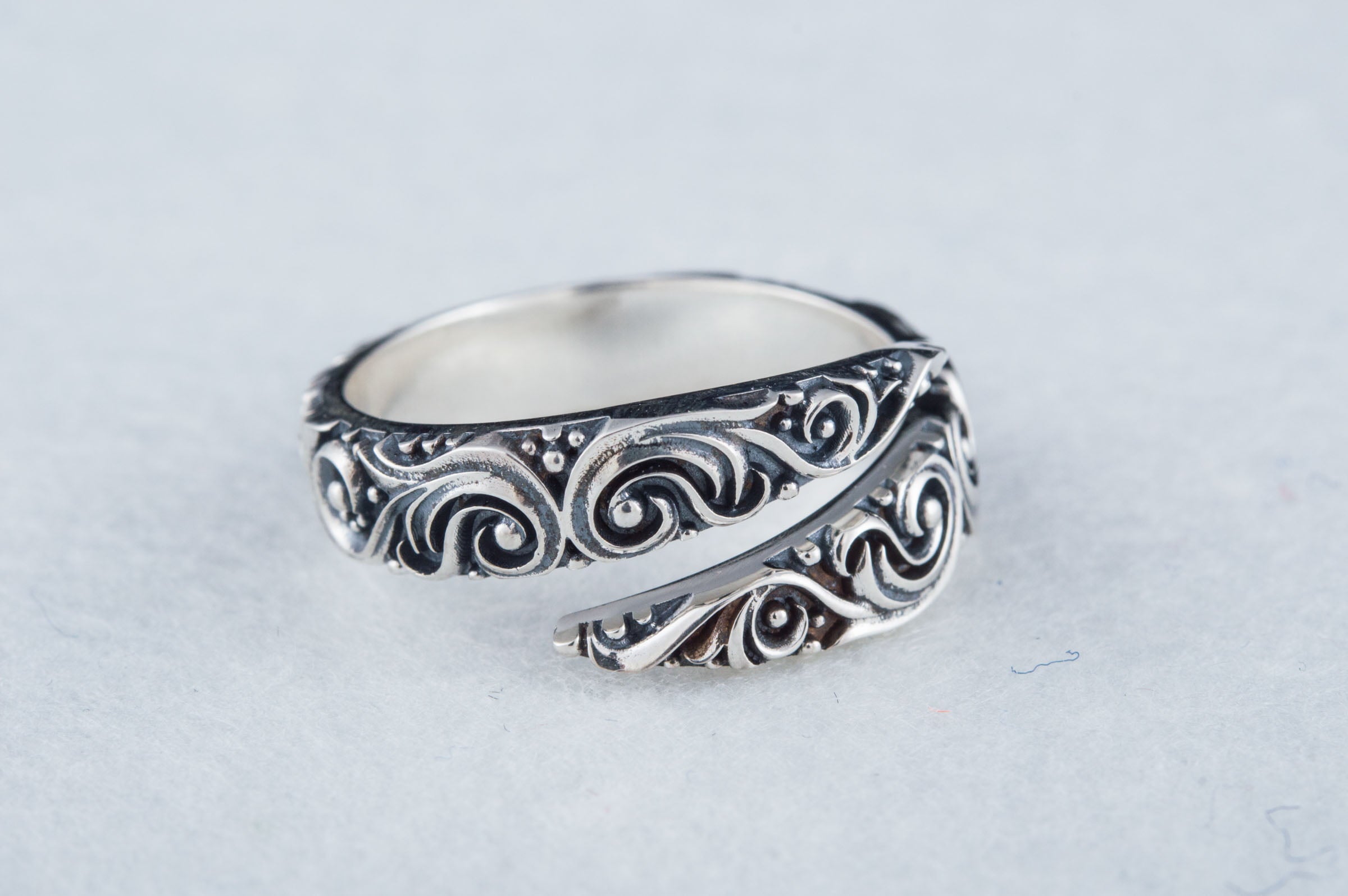 Snake Style Ring with Ornament Sterling Silver Norse Jewelry - vikingworkshop